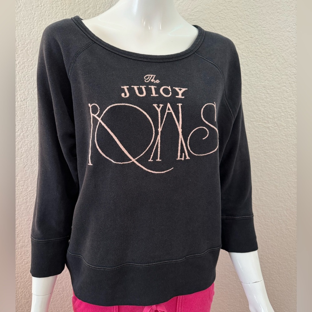 ‘The Royals’ Juicy Couture Cropped Sleeve Pullover size L